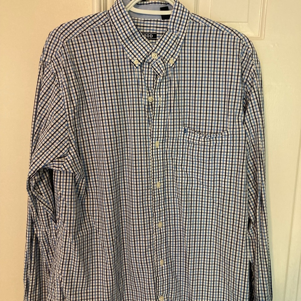 Izod Button Down Medium